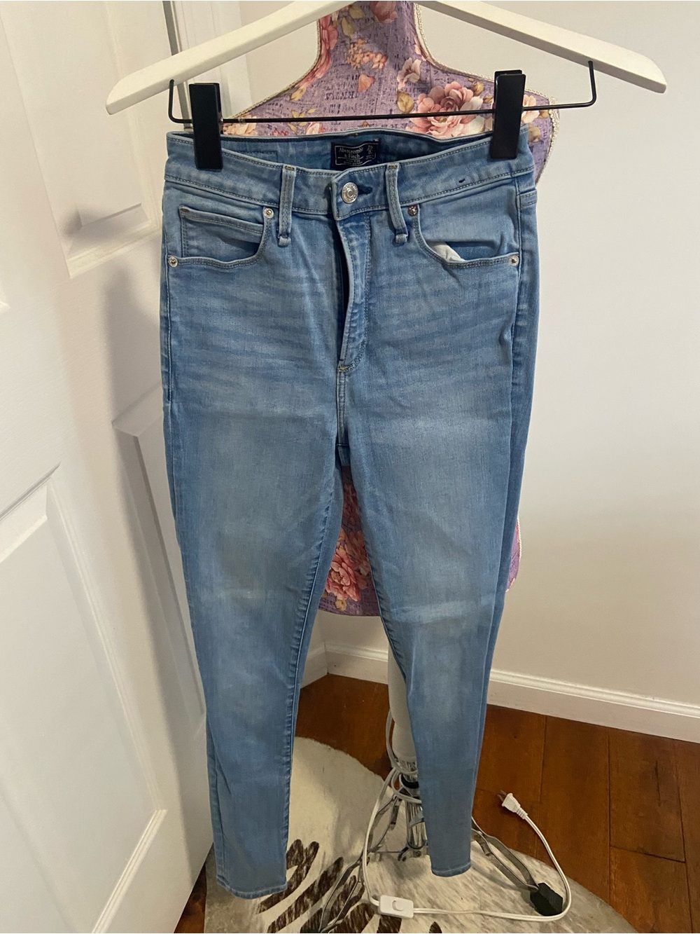 Abercrombie high rise skinny 0R